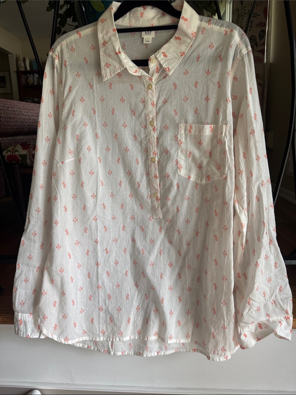GAP White Shirt with Coral Cactus Print